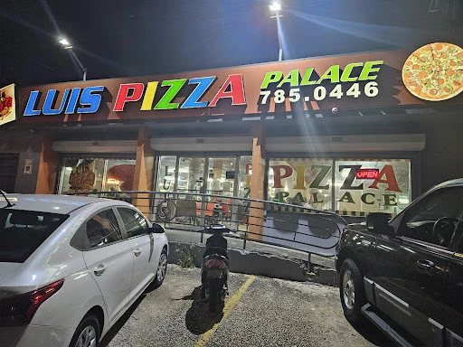 Luis Pizza Palace photo 10